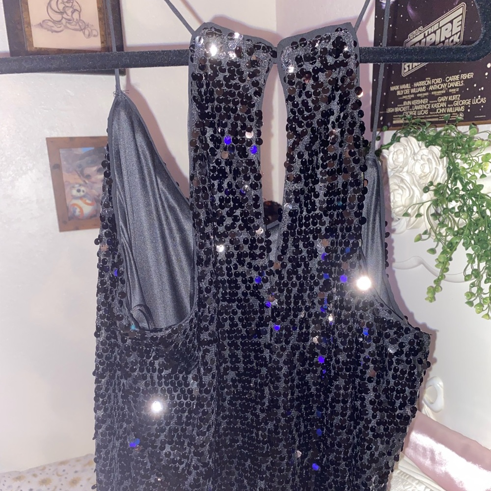 Express Prom Shimmer Dress - Picture 7 of 8